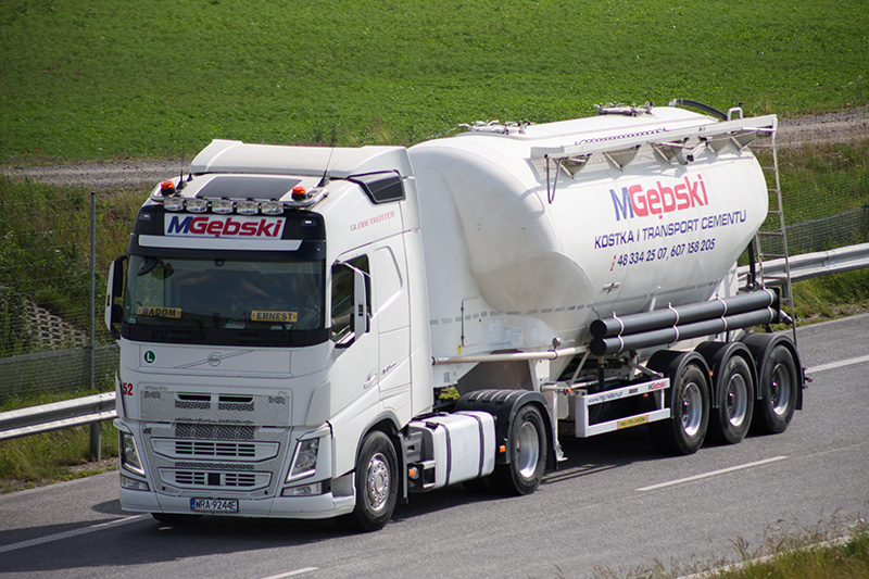 Volvo FH MGebski 2.jpg