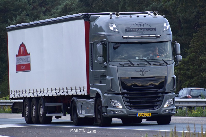 _DSC8082 TM TRANSPORTSERVICE VESSEM-crop-DAF XF 106.JPG