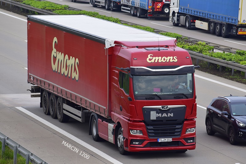 _DSC4255 EMONS-crop-MAN TGX II.JPG