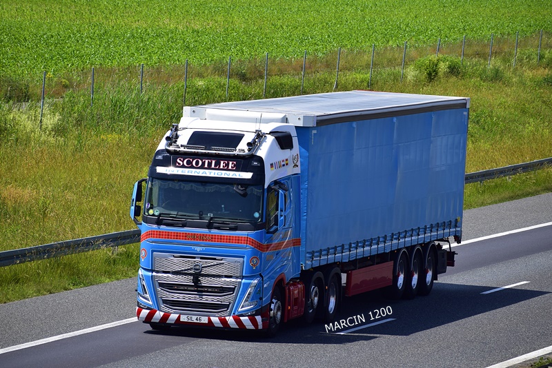 _DSC6826 SCOTLEE-crop-VOLVO FHV.JPG