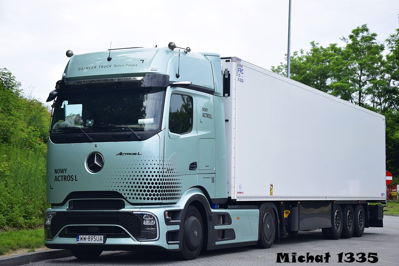 _DSC6890 ACTROS PROCABIN.JPG