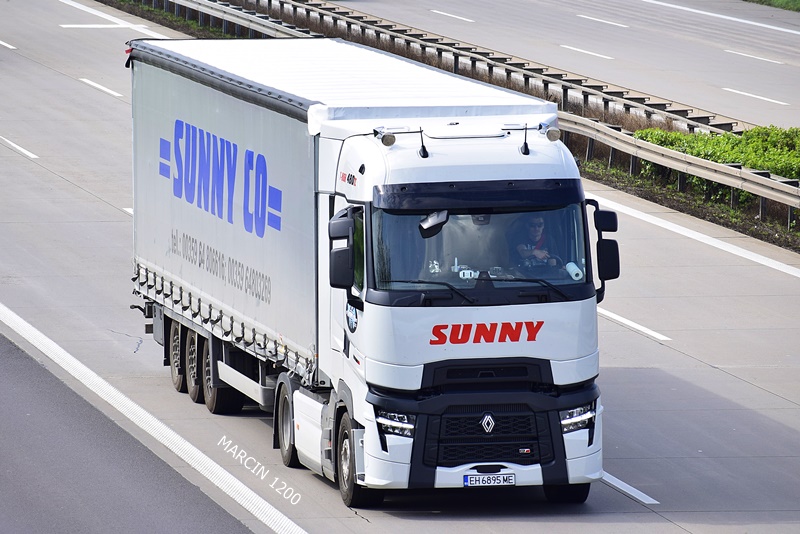 _DSC4961 SUNNY-crop-RENAULT RANGE-T EVO.JPG