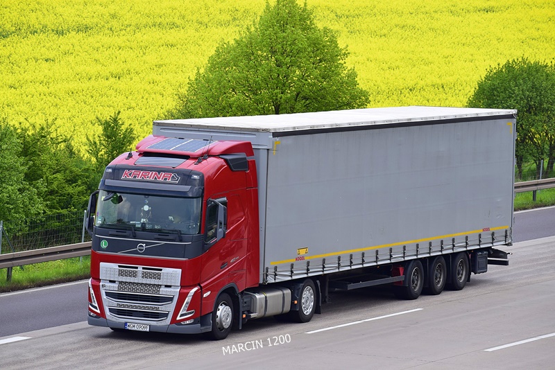 _DSC5064 KARINA-crop-VOLVO FHV.JPG