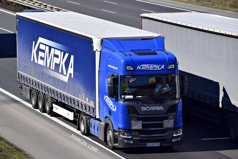 _DSC3181 KEMPKA-crop-SCANIA R460 NG.JPG