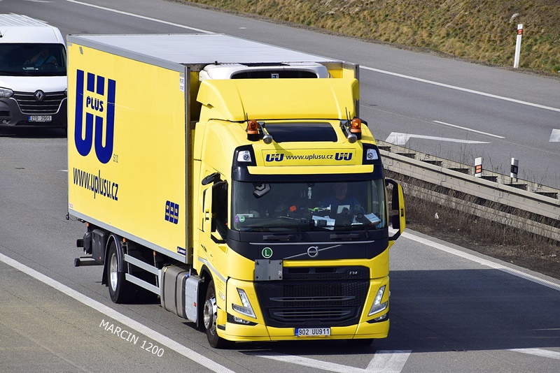 _DSC2597 UPLUS-crop-VOLVO FM5.JPG