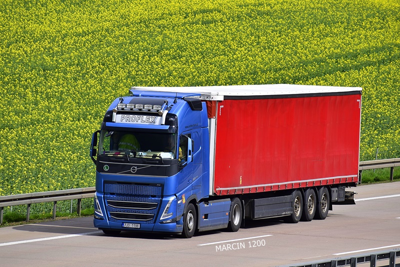 _DSC1857 PROFLEX-crop-VOLVO FHV.JPG