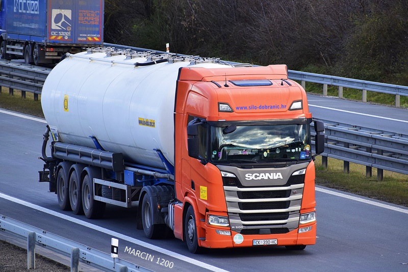 _DSC0660 SILO-DOBRANIC-crop-SCANIA R500 NG.JPG
