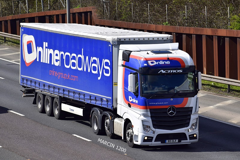 _DSC1020-crop-Online Roadways-ACTROS MPIV.JPG