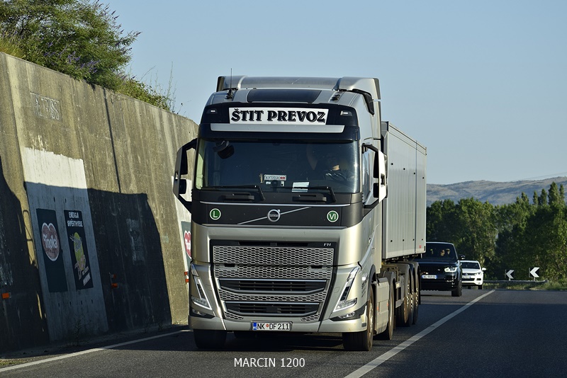 _DSC5251-crop-ŠTIT PREVOZ-VOLVO FHV.JPG