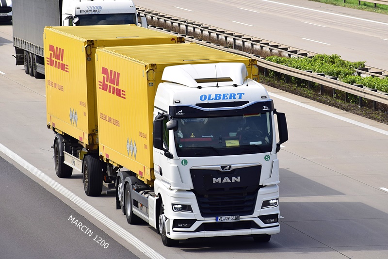 _DSC4980 OLBERT-crop-MAN TGX II-BDF-DHL.JPG