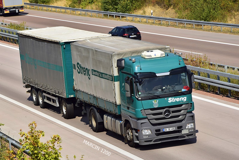 _DSC2608-crop-STRENG-ACTROS MPIII.JPG