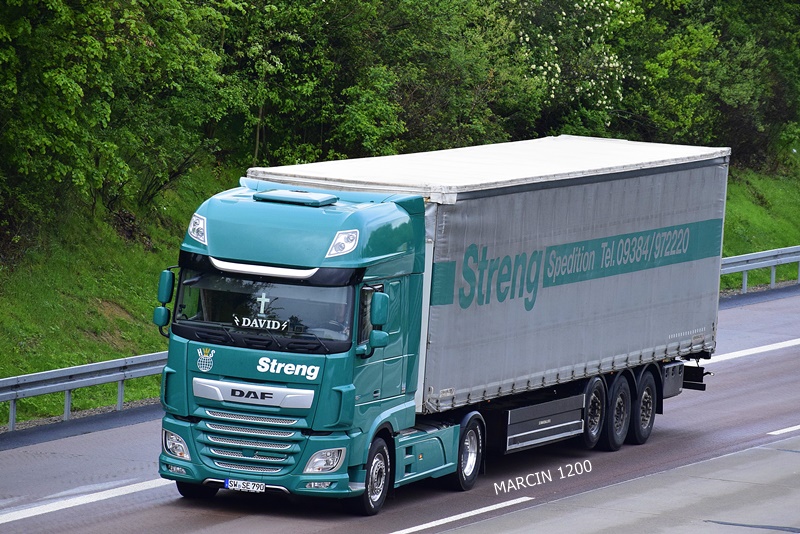 _DSC1051 STRENG-crop-DAF XF 106 II.JPG