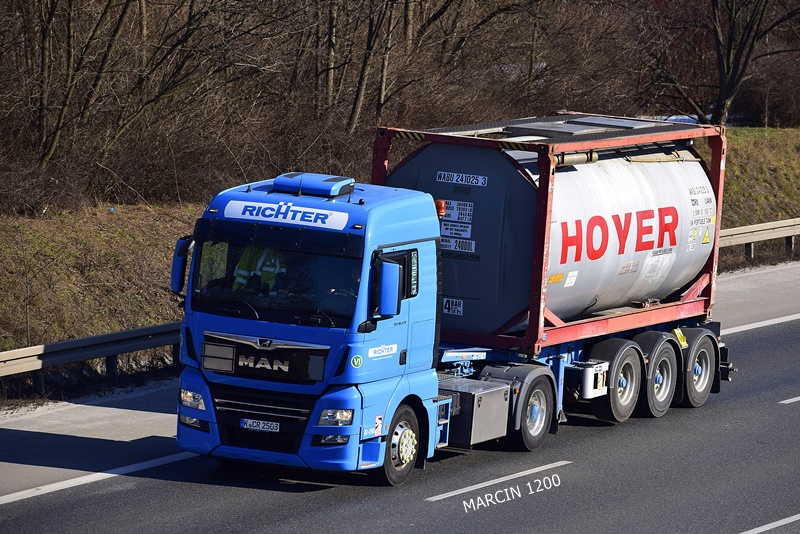 _DSC1623 RICHTER-crop-MAN TGX.JPG