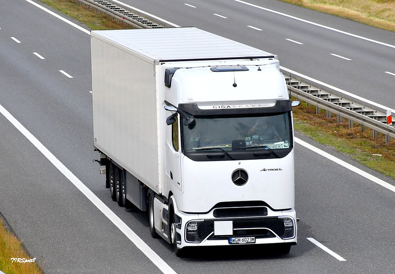 Actros1.jpg