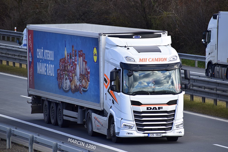 _DSC0517 MH CAMION-crop-DAF XF-LIDL.JPG