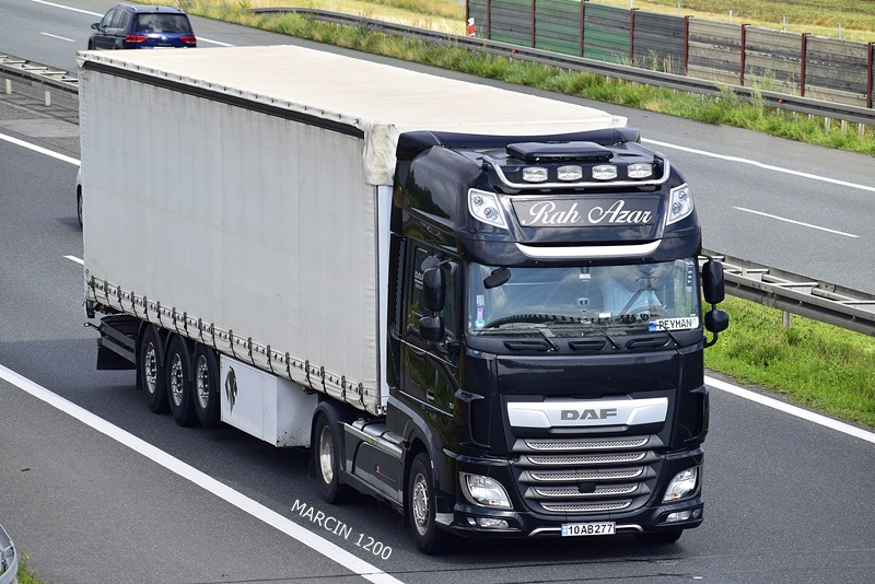 _DSC7407 RAH AZAR-crop-DAF XF 106 II.JPG