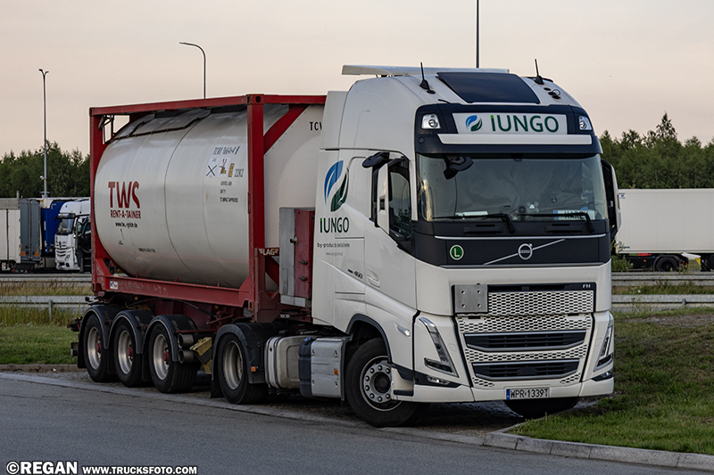 Volvo FH5 - Iungo.jpg