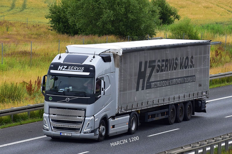 _DSC7179 HZ Servis-crop-VOLVO FHV.JPG