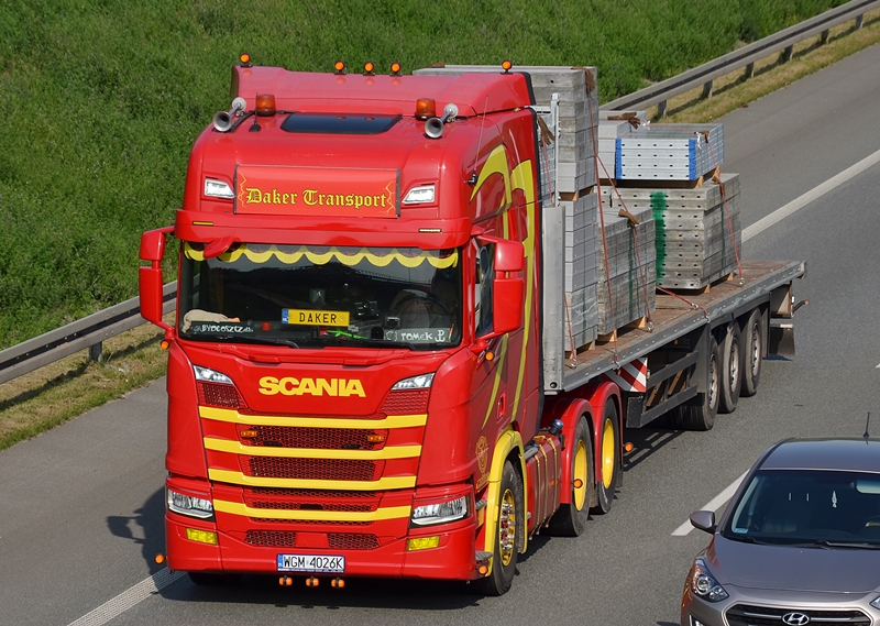 daker transport 2.JPG