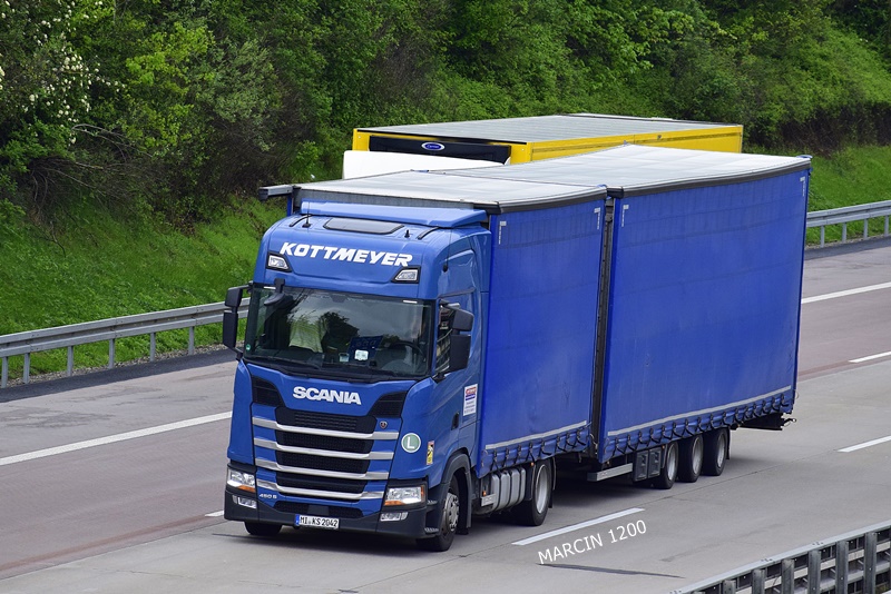_DSC1180 KOTTMEYER-crop-SCANIA S.JPG