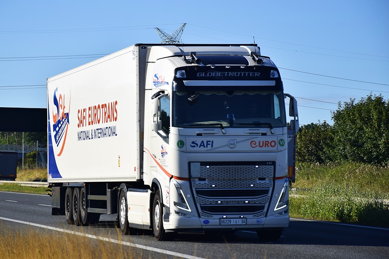 _DSC7747 SAFI EUROTRANS-crop-VOLVO FHV-MAROKO.JPG