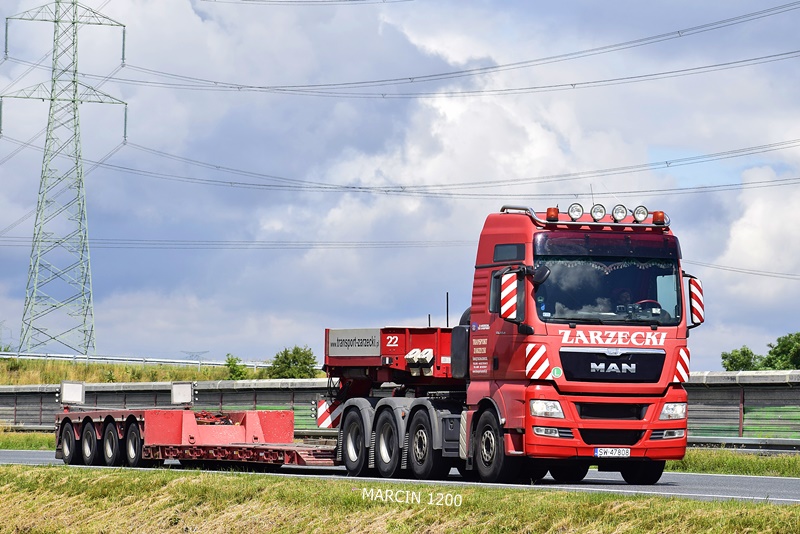 _DSC7501 ZARZECKI-crop-MAN TGX.JPG
