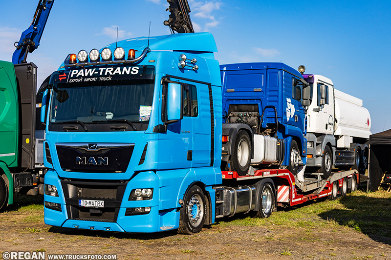 MAN TGX Paw-Trans.jpg