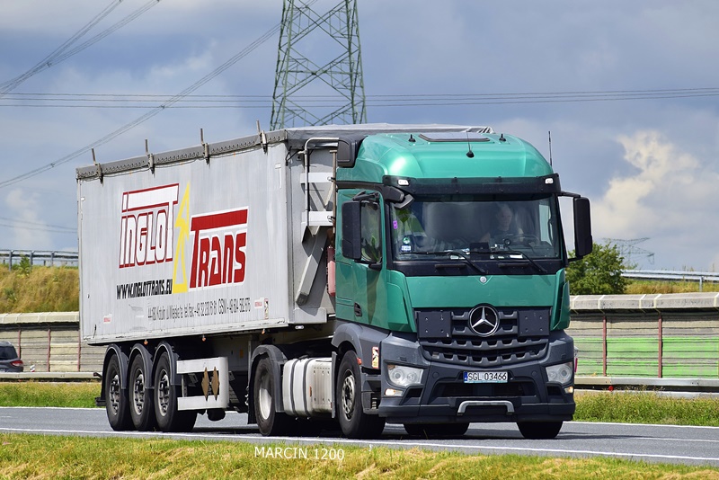 _DSC7649 INGLOT TRANS-crop-ACTROS MP4.JPG