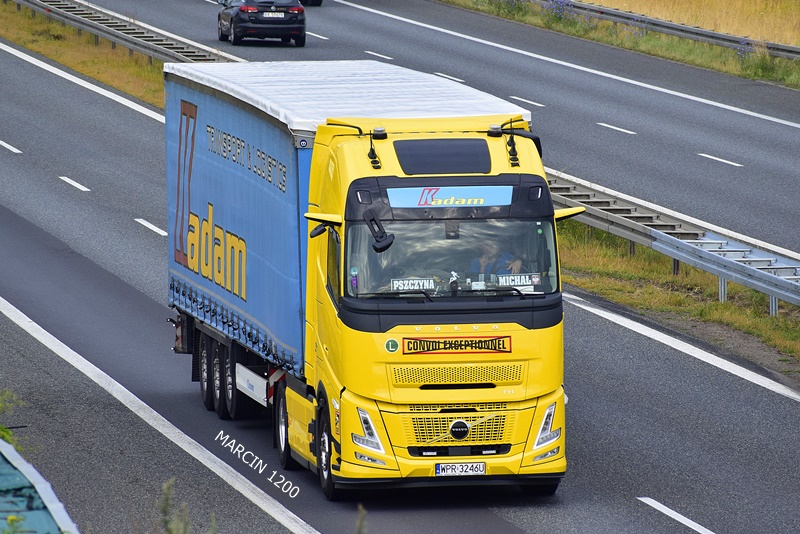 _DSC6997 KADAM-crop-VOLVO FH AERO.JPG