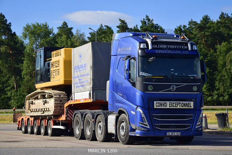 _DSC7748 ERDOGANLAR-crop-VOLVO FHV.JPG