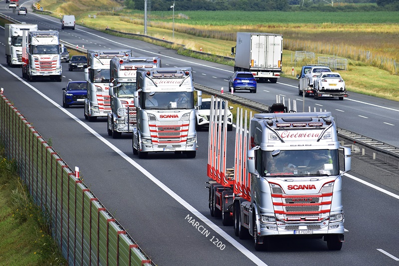 _DSC7385 CIEĆWIERA-crop-SCANIA - TRANSPORT DREWNA.JPG