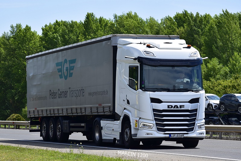 _DSC7212 PETER GERNER TRANSPORTE-crop-DAF XG.JPG