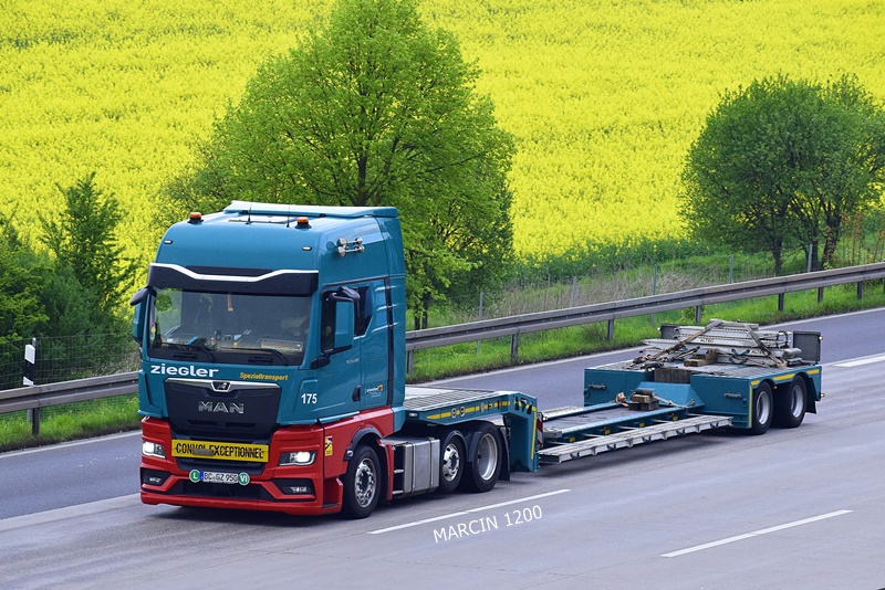 _DSC5215 ZIEGLER-crop-MAN TGX II.JPG