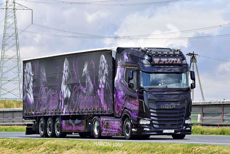 _DSC7477 W.PLUTA-crop-DAF XG+.JPG