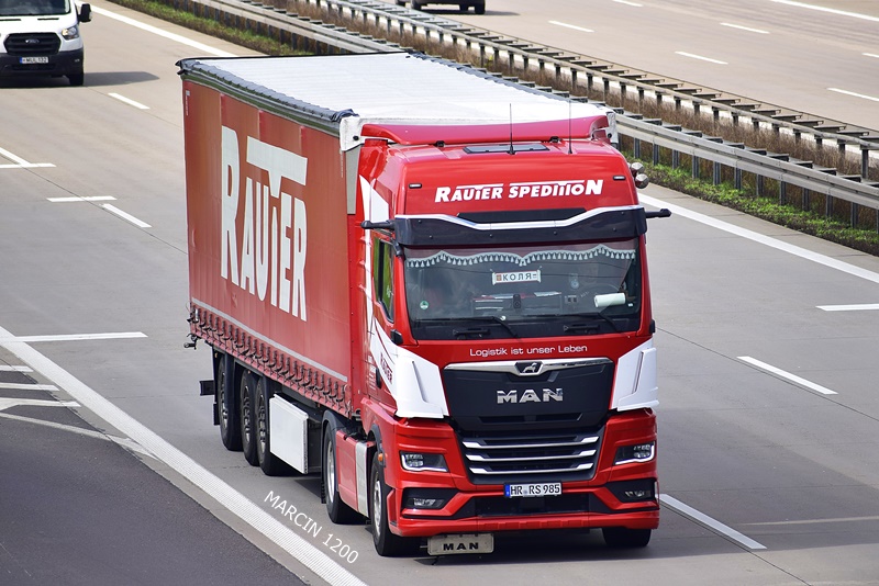 _DSC4744 RAUTER SPEDITION-crop-MAN TGX II.JPG