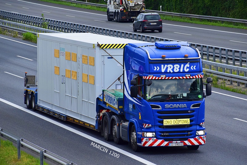 _DSC7867 VRBIC-crop-SCANIA R730 V8 STREAMLINE.JPG