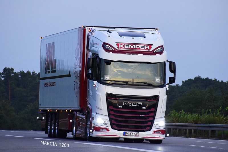 _DSC1762-crop-Kemper Kühllogistik-DAF XG.JPG