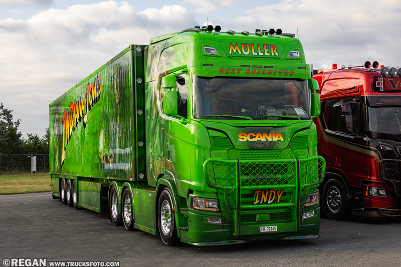 Scania Indiana Jones.jpg