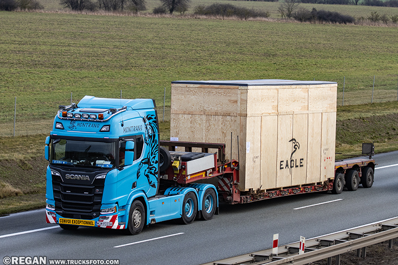 Scania R650 V8 - Montrans.jpg