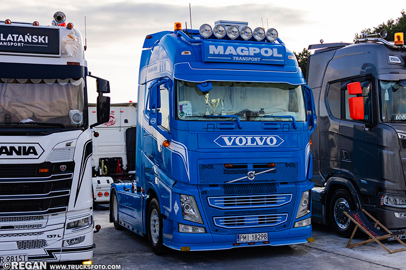 Volvo FH4 - Magpol.jpg