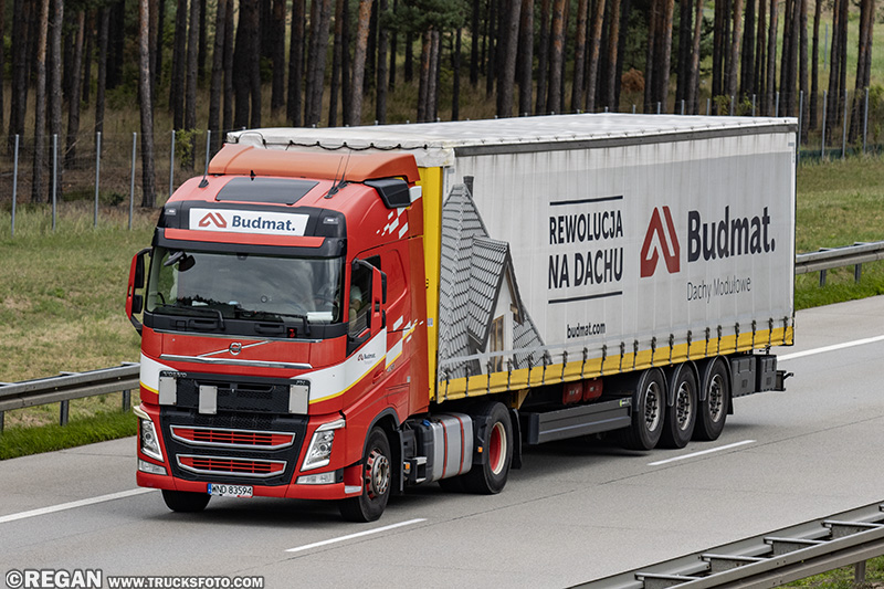 Volvo FH4 - Budmat.jpg