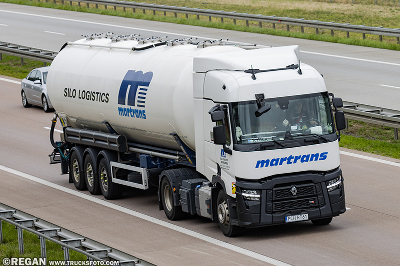 Renault Range T Evolution TC - Martrans Margonin.jpg