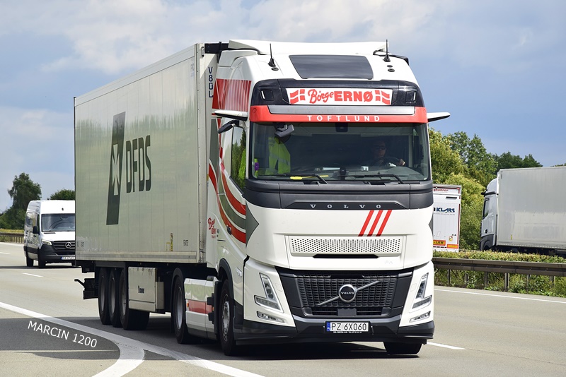 _DSC7785 BORGE ERNO-crop-VOLVO FH AERO.JPG