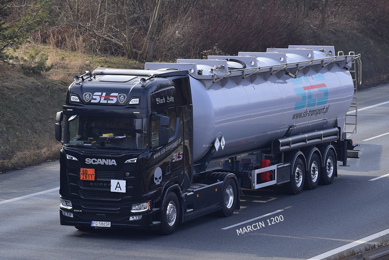 _DSC1759 SLS-crop-SCANIA S500.JPG