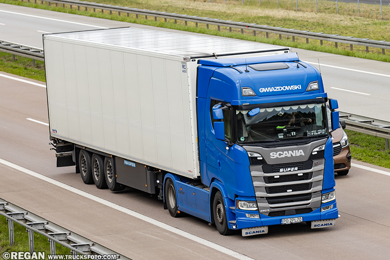 Scania 450S - Gwiazdowski.jpg