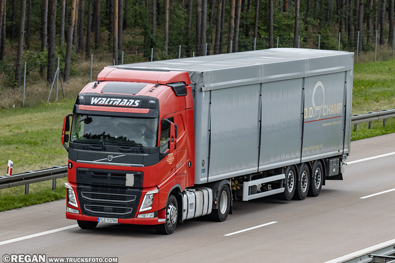 Volvo FH4 - Waltrans.jpg