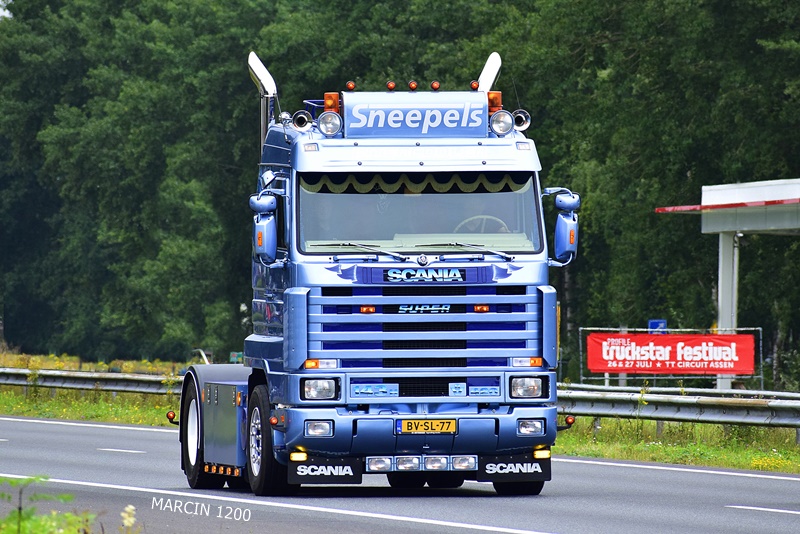 _DSC0423 SNEEPELS-crop-SCANIA 143H V8.JPG