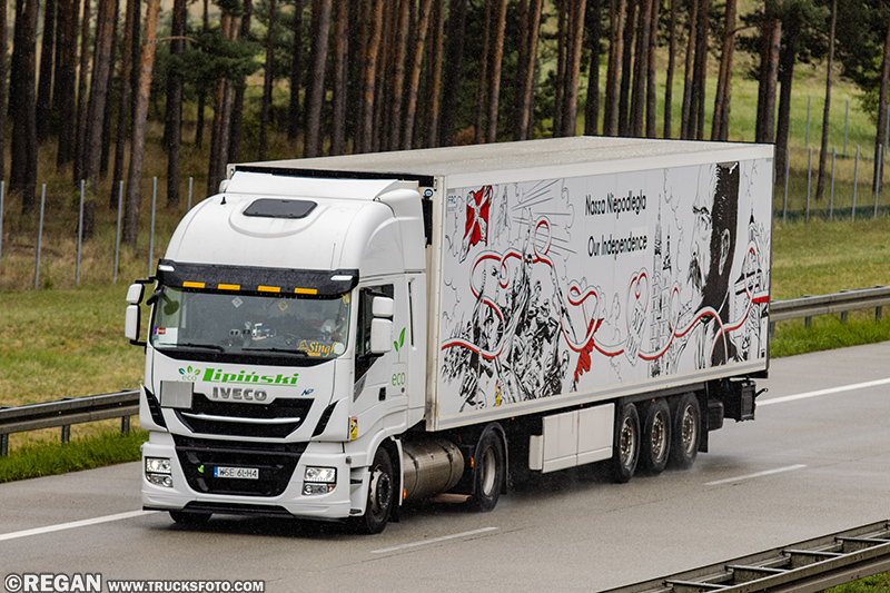 Iveco Stralis NP LNG - Lipiński.jpg
