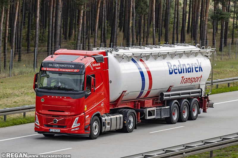 Volvo FH Aero - Bednarek Transport.jpg