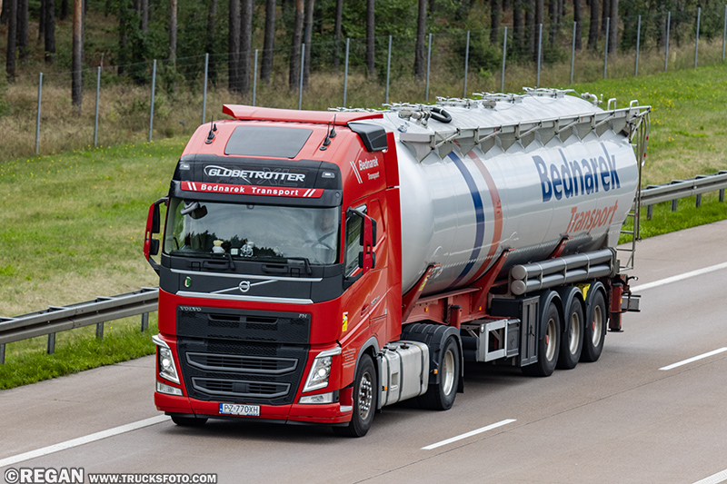 Volvo FH4 - Bednarek Transport.jpg